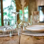 Nuitées Bohèmes Hôtel&spa Couette-café