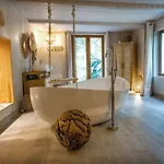 Nuitées Bohèmes Hôtel&spa 4* Gajan (Gard)