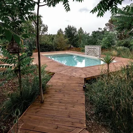 Nuitees Bohemes & Bed & Breakfast *