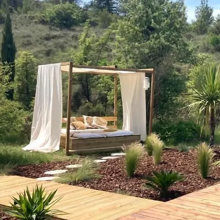 Bed & Breakfast Nuitees Bohemes &