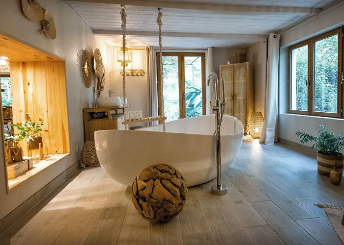 Nuitees Bohemes & 4* Gajan (Gard)